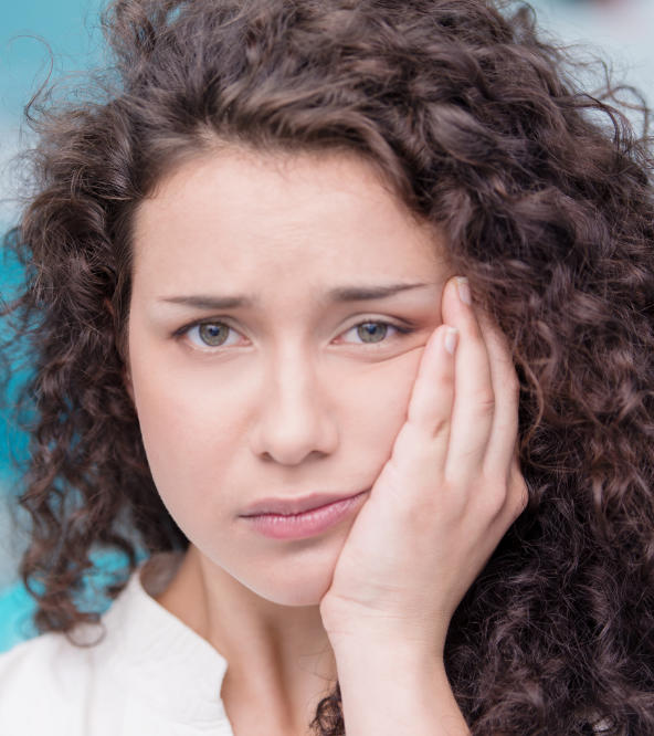 woman with dental pain